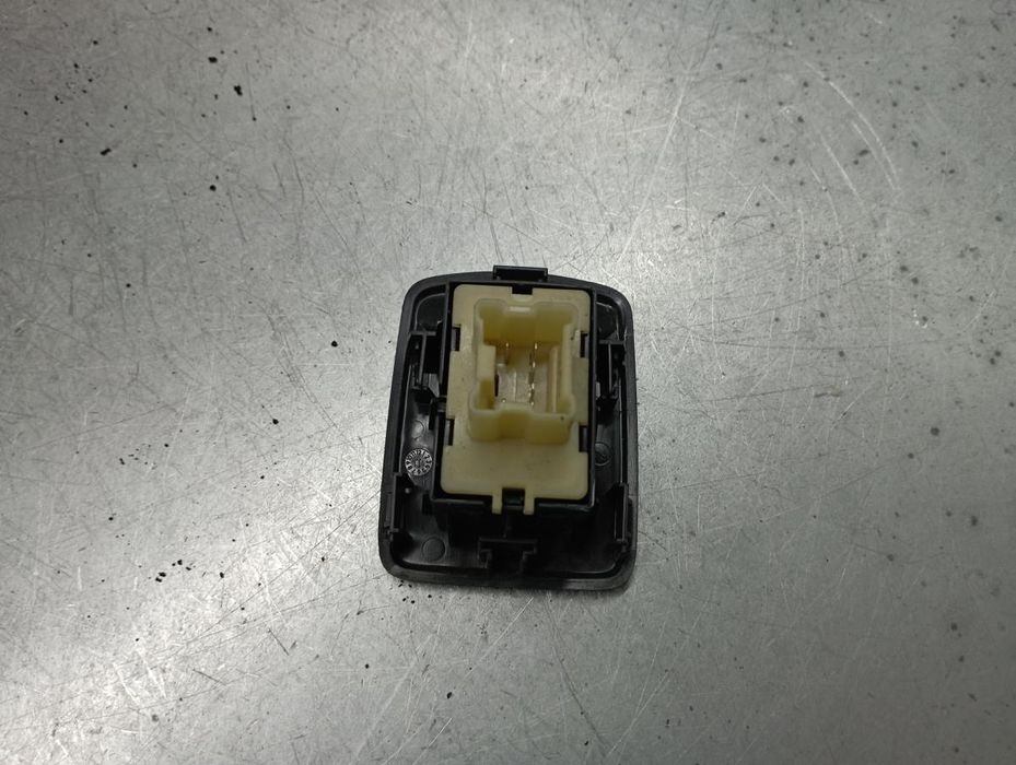 Comando / botão / interruptor vidros frente direito DACIA Sandero II (