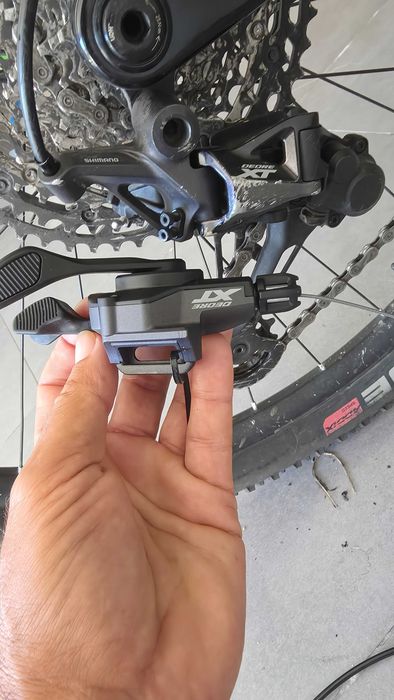 Desviador SHIMANO  XT 8100 + Schiffer XT 8100 Novo