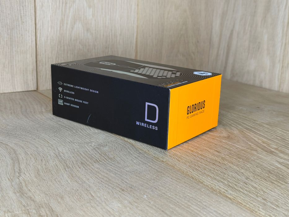 Миша Glorious Model D Minus Matte USB White (GLO-MS-DM-MW)