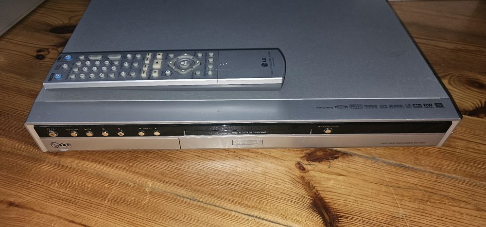 LG nagrywarka HD/DVD Recorder RH7500