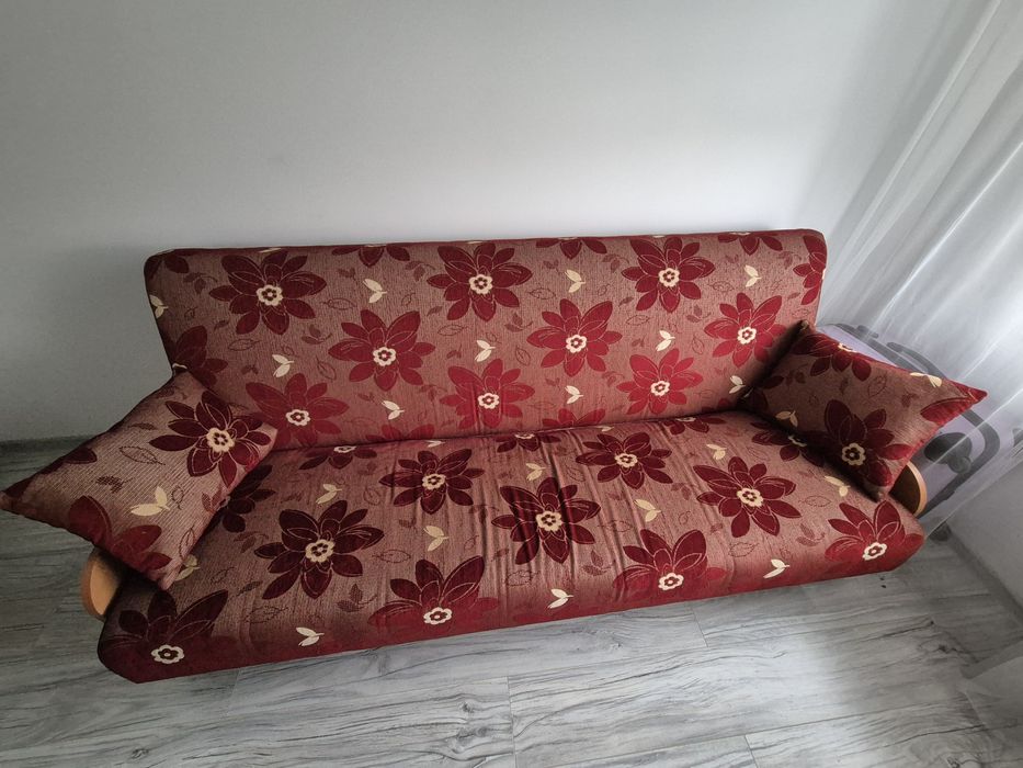 Oddam wersalkę. Odbiór osobisty.