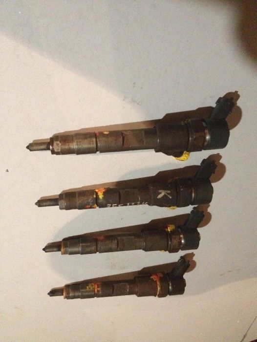 Форсунки Renault Trafic 1.9 dci Рено Трафик 1.9 0445110021 0445110146