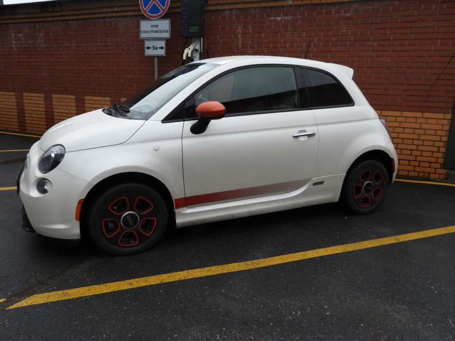 Продам Fiat 500e 2015 р.