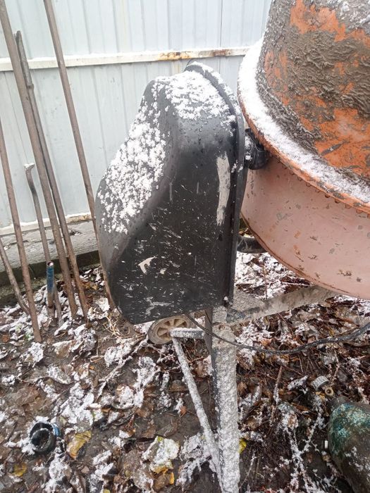 Бетономешалка бу