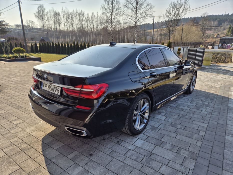 BMW 750d xDrive G11  M Pakiet 2017r. 3.0 diesel 400 koni, Faktura VAT