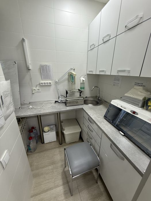 Продажа стомотологии на проспекте Науки, 12