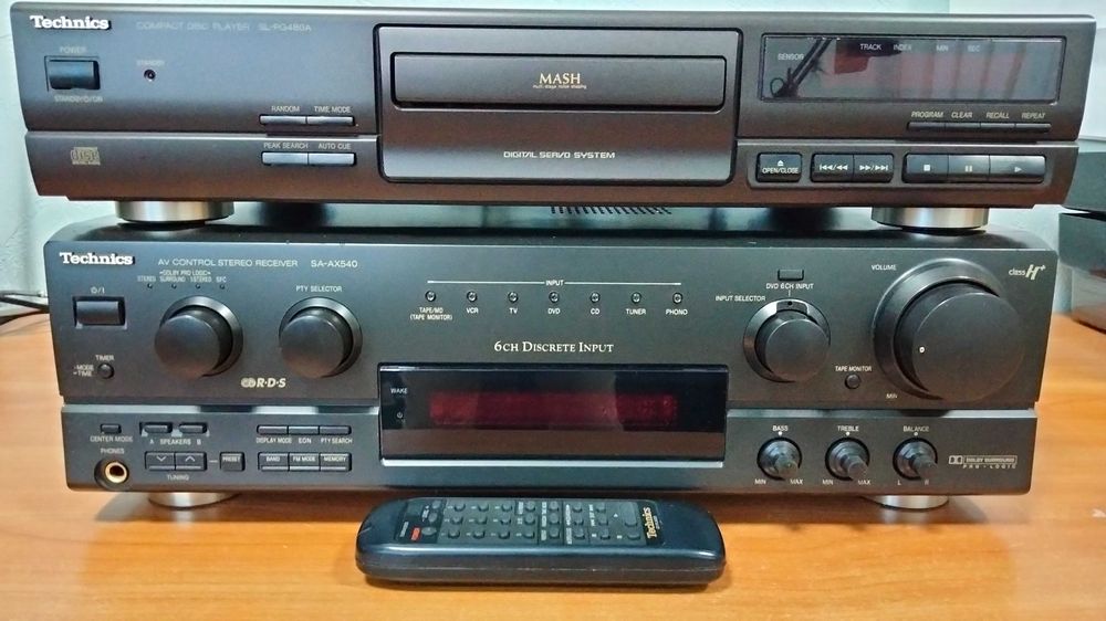 Музыкальный центр Technics SA-AX540 и Technics SL-PG480A