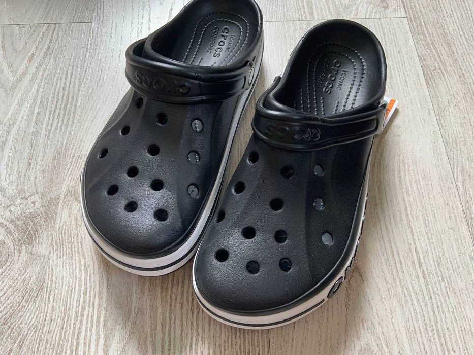 Крокси чорні 44 на 28,8-29,3 см знижка має ньюанс нові