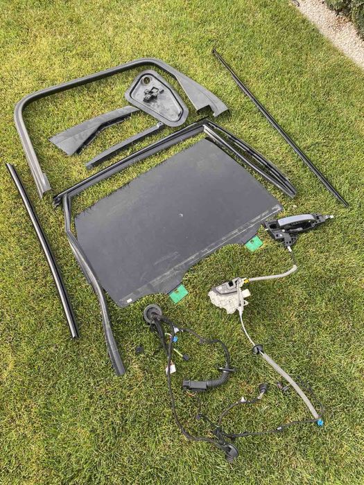 Продам задні праві двері з Audi q7