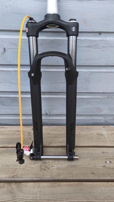 Nowy amortyzator SR Suntour xcr 32 '29