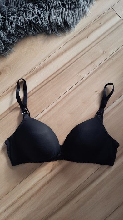 Czarny biustonosz Hop Lun r. 90 C