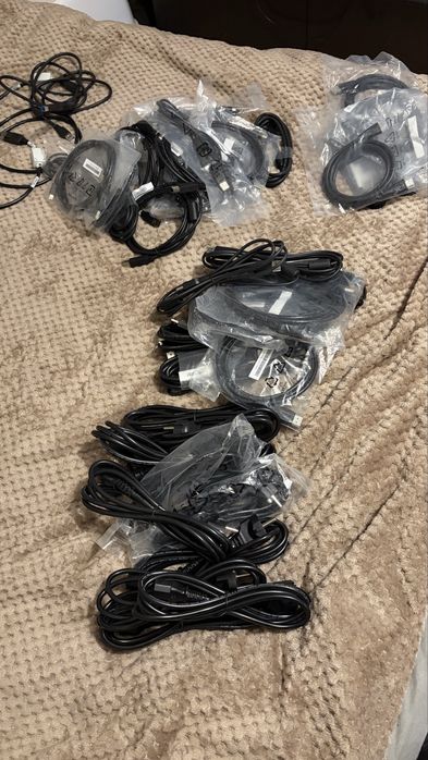 Mix 39szt kabli zasilajacych, displayport, HDMI, USB