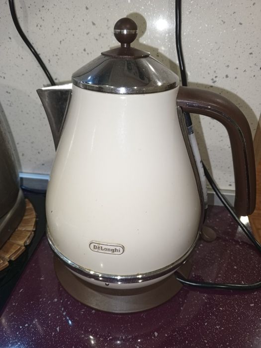 Электрочайник delonghi на запчасти