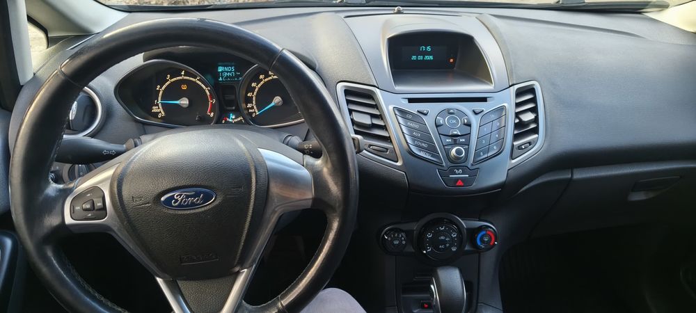 ford fiesta 2016