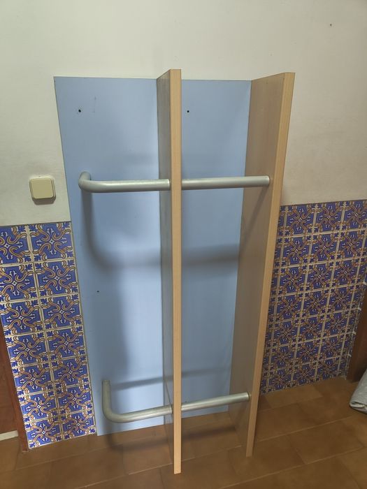 Prateleira de quarto