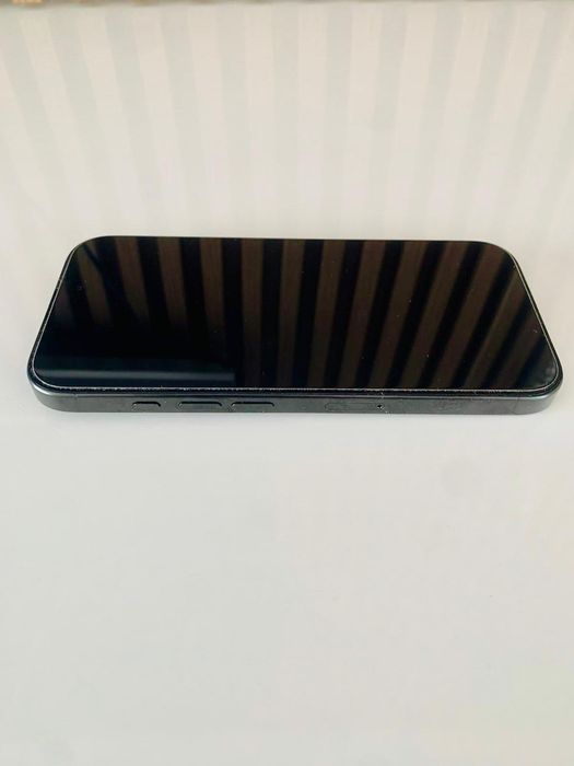 iPhone 16 Pro 512 GB - Preto Titânio