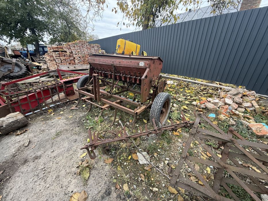 Сівалка зернова сз 3/6 робочий стан