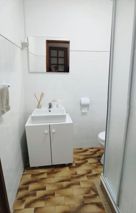 Quarto Soltero para alugar