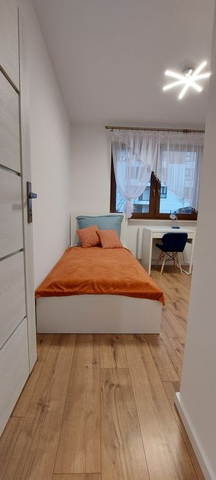 REZERWACJA. Pokój do wynajęcia ul. Dąbska (niedaleko Tauron Arena)