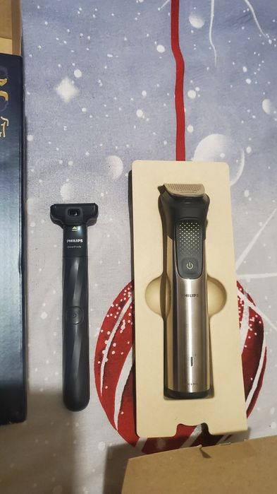 Бритва-Тример Philips 9000