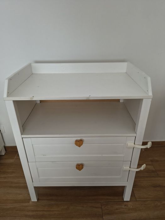 Móvel muda-fraldas IKEA branco com 2 gavetas