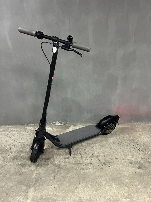 Електросамокат Ninebot KickScooter