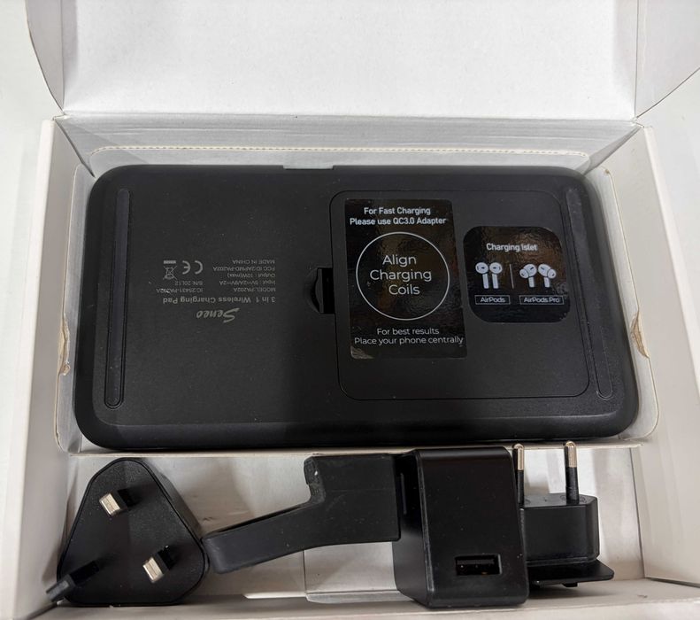 Seneo Carregador Wireless 3 em 1 iPhone AirPods Apple Watch QC3.0