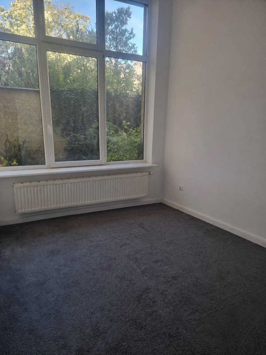 Mieszkanie na wynajem - Centrum Miasta - Widok 2