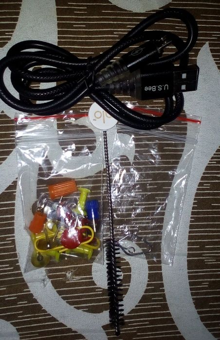 Біжутерія та інше забирати самостійно без повернення!!!