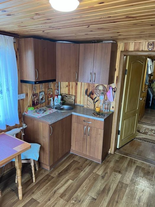Будинок  на Дніпрі, с. Загатка