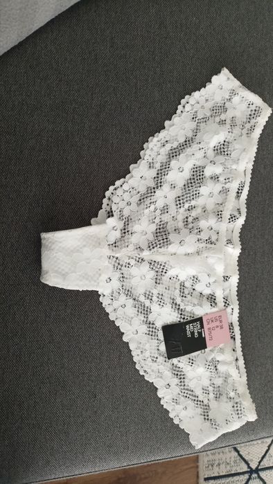 Majtki figi z koronki h&m