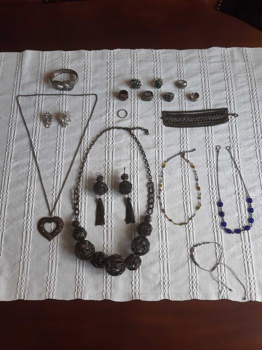Bijuteria conjunto (anéis, pulseiras, colares, brincos)