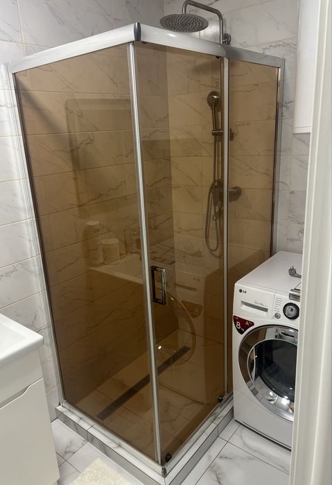 Душова кабіна без піддону, душова кабіна 120*80