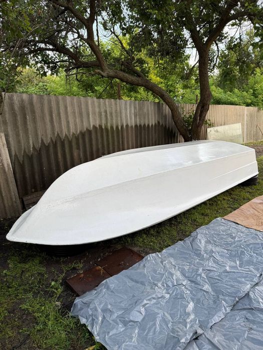 Лодка, човен,катер  Тренер склопластик