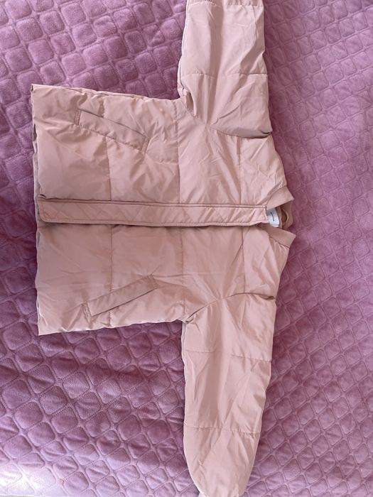 Стильна куртка-бомбер