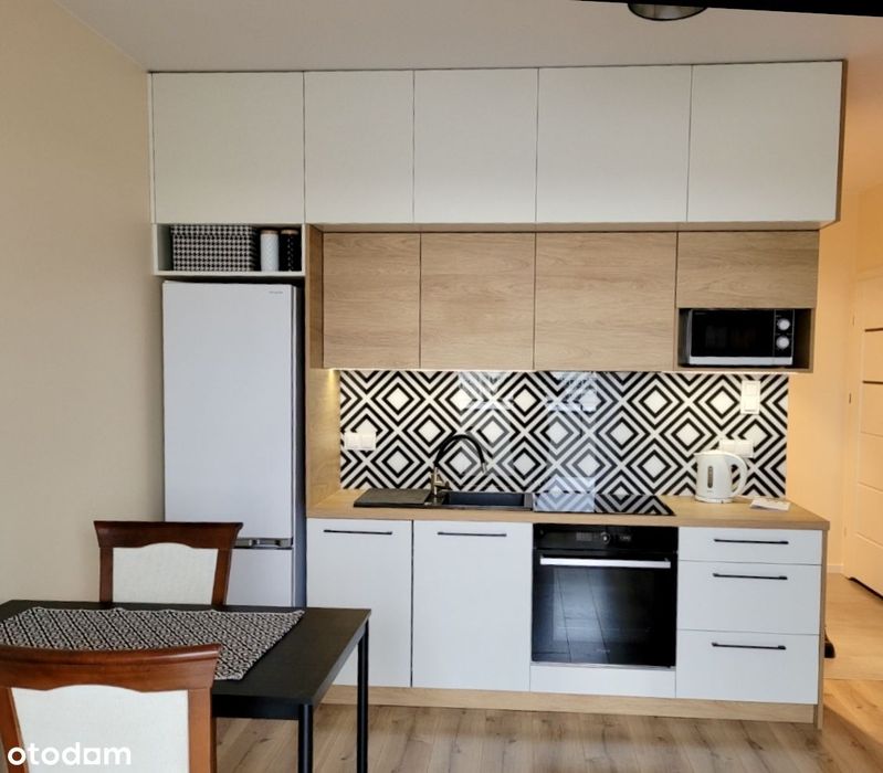 Funkcjonalne 2-pokojowe mieszkanie, duży balkon +parking, MNO, WKD