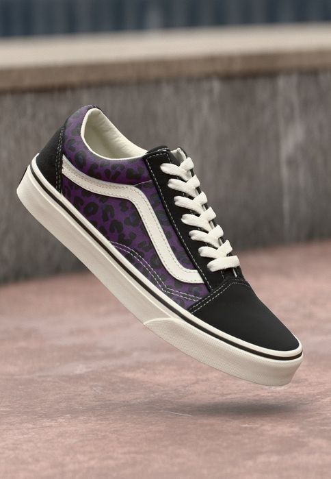 Buty Vans Old Skool r41 (Black/Purple) nieużywane (pudełko nieotwarte, nierozpieczętowane)