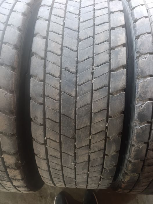 Шини Continental 315/80r22.5