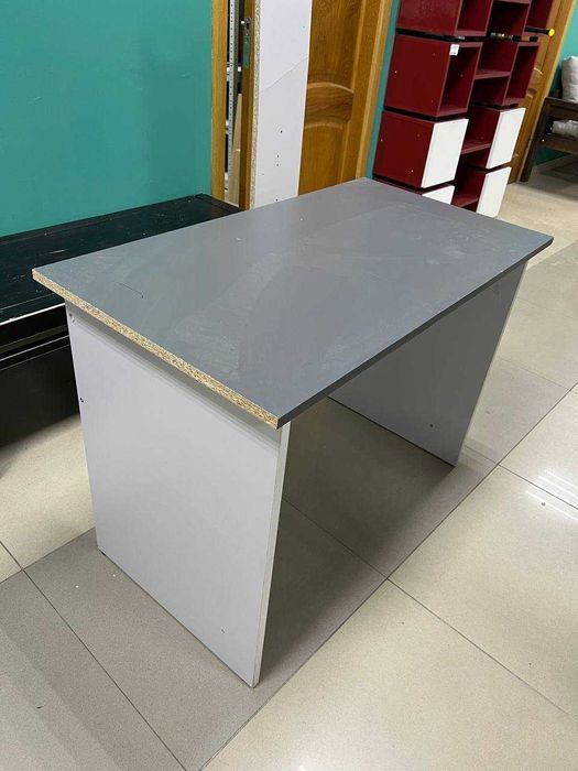 Столи письмові прямі кутові лофт компʼютерні