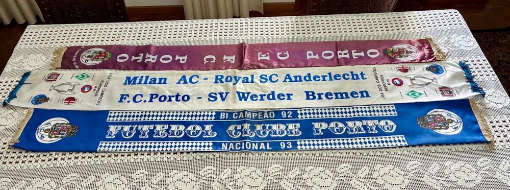 Lote de 3 antigos cachecóis do FC do Porto