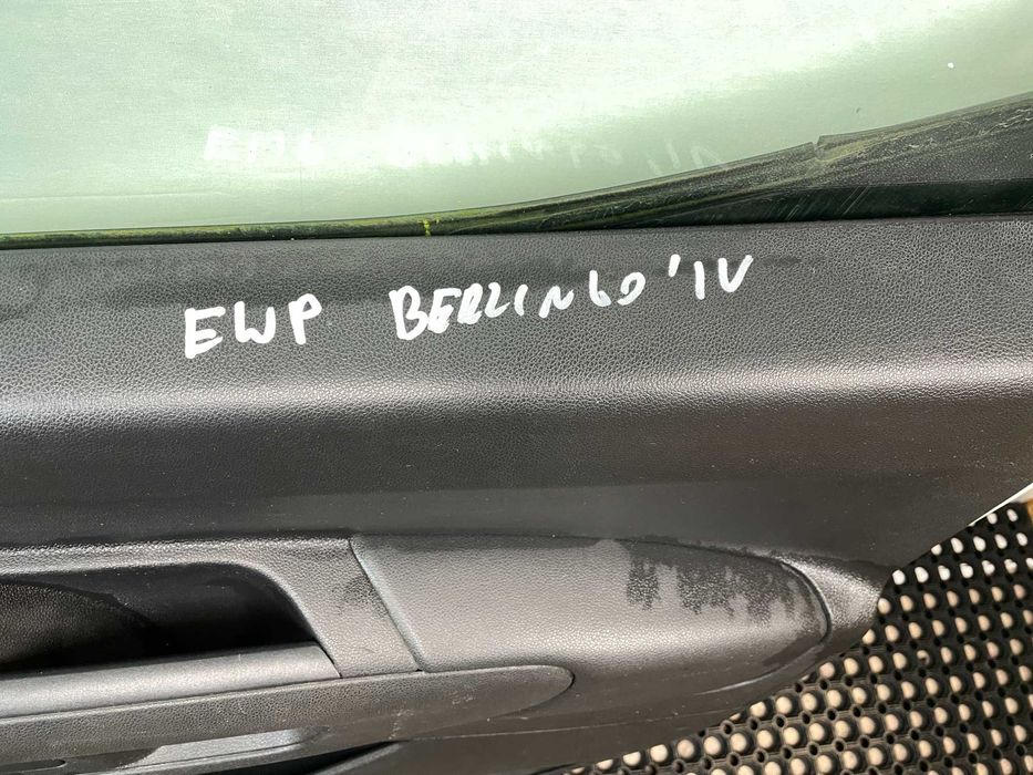 Drzwi przód przednie prawe Berlingo IV Partner IV Combo E EWP 2018-