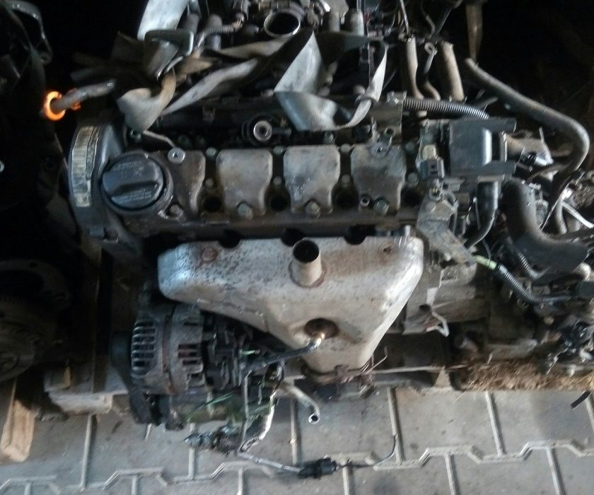 Двигатель мотор VW Polo Lupo Skoda fabia Ibiza felicia 1.4MPI 1.0B 1.3