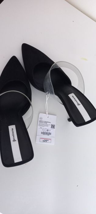 Sandalia nova stradivarus 39