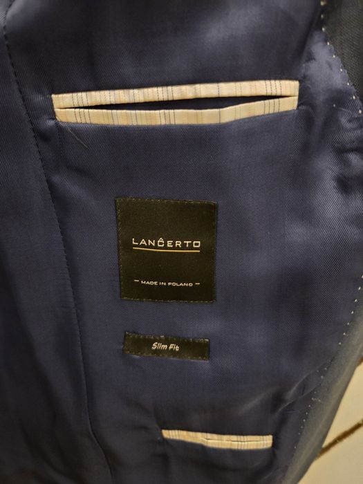 Garnitur niebieski wełniany 176/86 +/-  5 cm