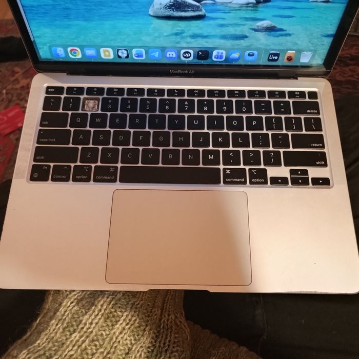 MacBook Air M1 A2337 під ремонт