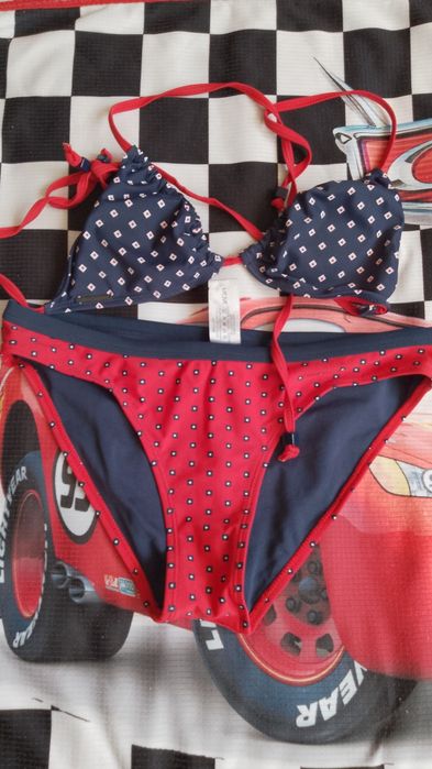 Bikini rozmiar 38
