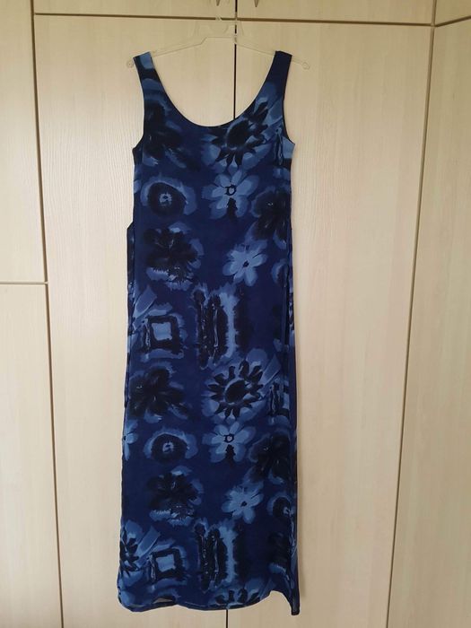 Suknia długa maxi niebieska w kwiaty