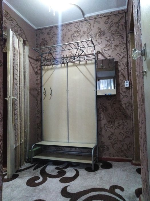 Подобово 1 кімнатна 650 грн., 2 кім. 800 грн ВЛАСНИК