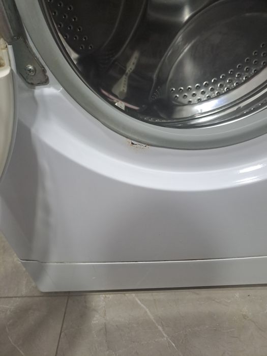 Пральна машина indesit