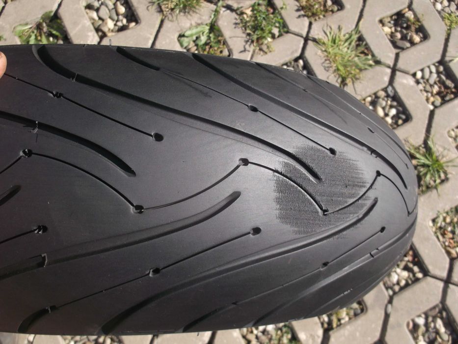 opona 190/50ZR17 Michelin Pilot Road 3 dot3611 4,3mm cbr stunt r1 gsxr
